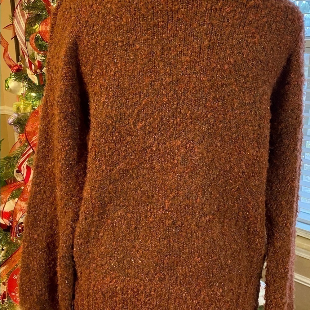 ASTR Women’s Pullover Sweater - Picture 3 of 9